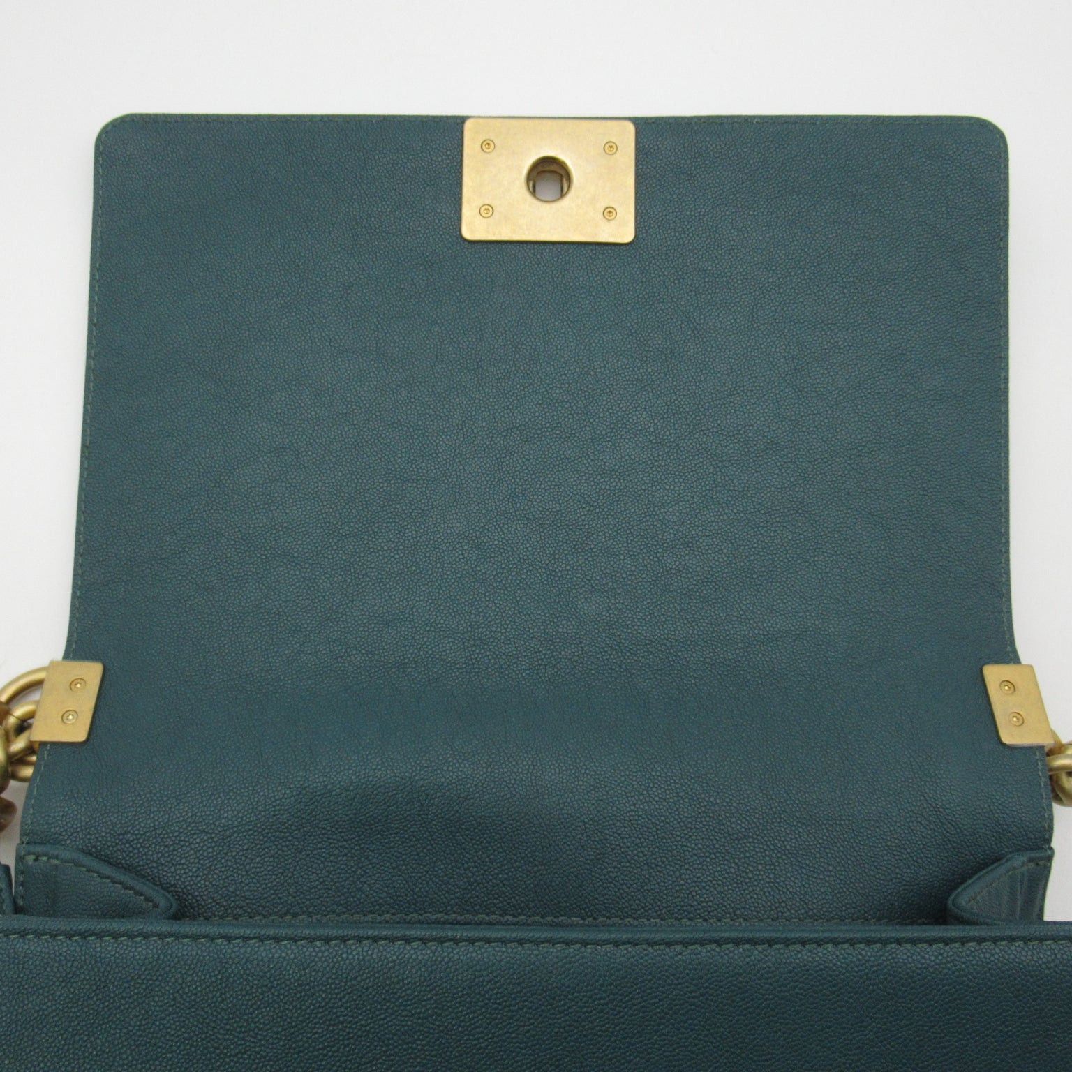 Chanel Chanel Boy Chanel Chain Shoulder Bag Caviar Skin (Grained Calf) Green Gold Hardware Size ONE SIZE - 8 Thumbnail