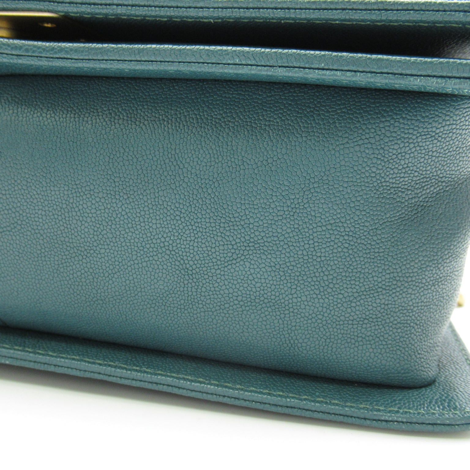 Chanel Chanel Boy Chanel Chain Shoulder Bag Caviar Skin (Grained Calf) Green Gold Hardware Size ONE SIZE - 16 Thumbnail