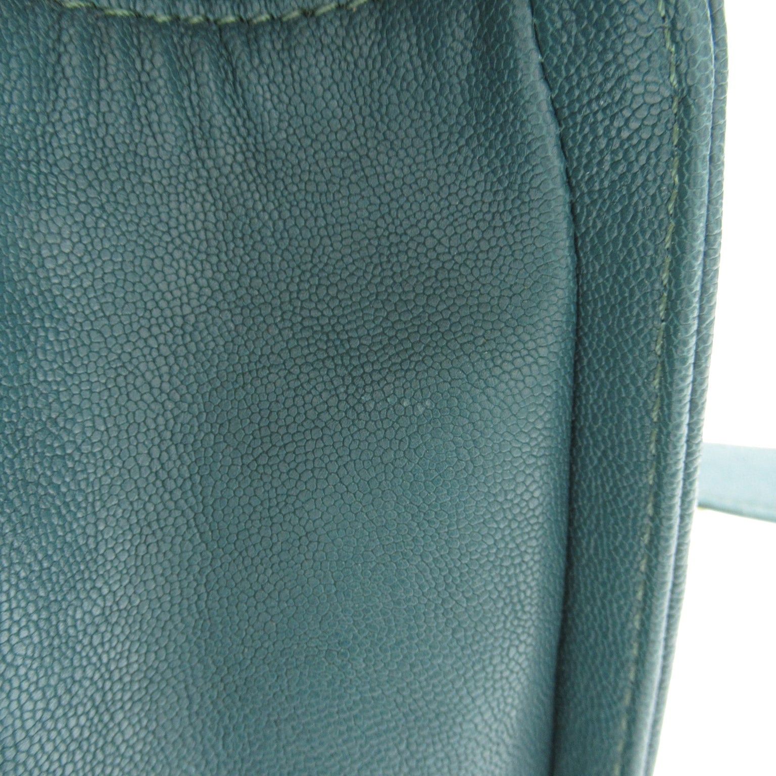 Chanel Chanel Boy Chanel Chain Shoulder Bag Caviar Skin (Grained Calf) Green Gold Hardware Size ONE SIZE - 17 Thumbnail