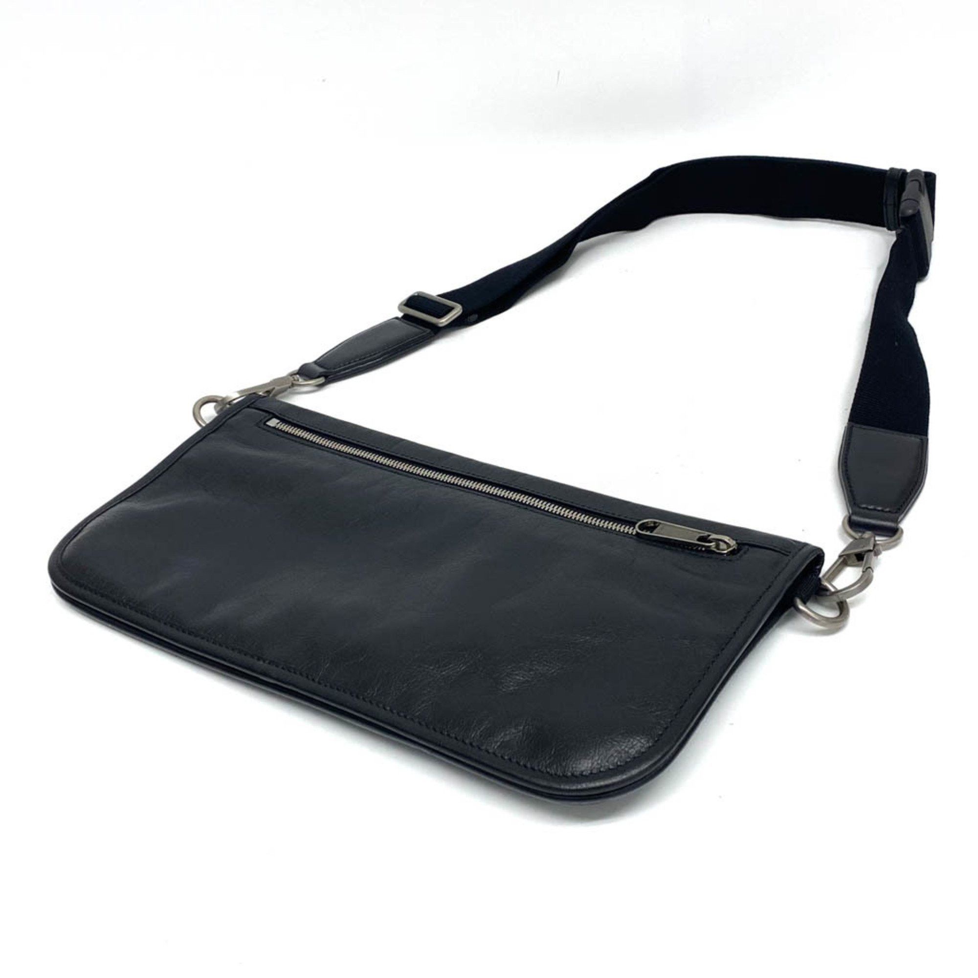 Gucci Interlocking G Black Leather Shoulder Bag (Pre-Owned) Size ONE SIZE - 2 Thumbnail