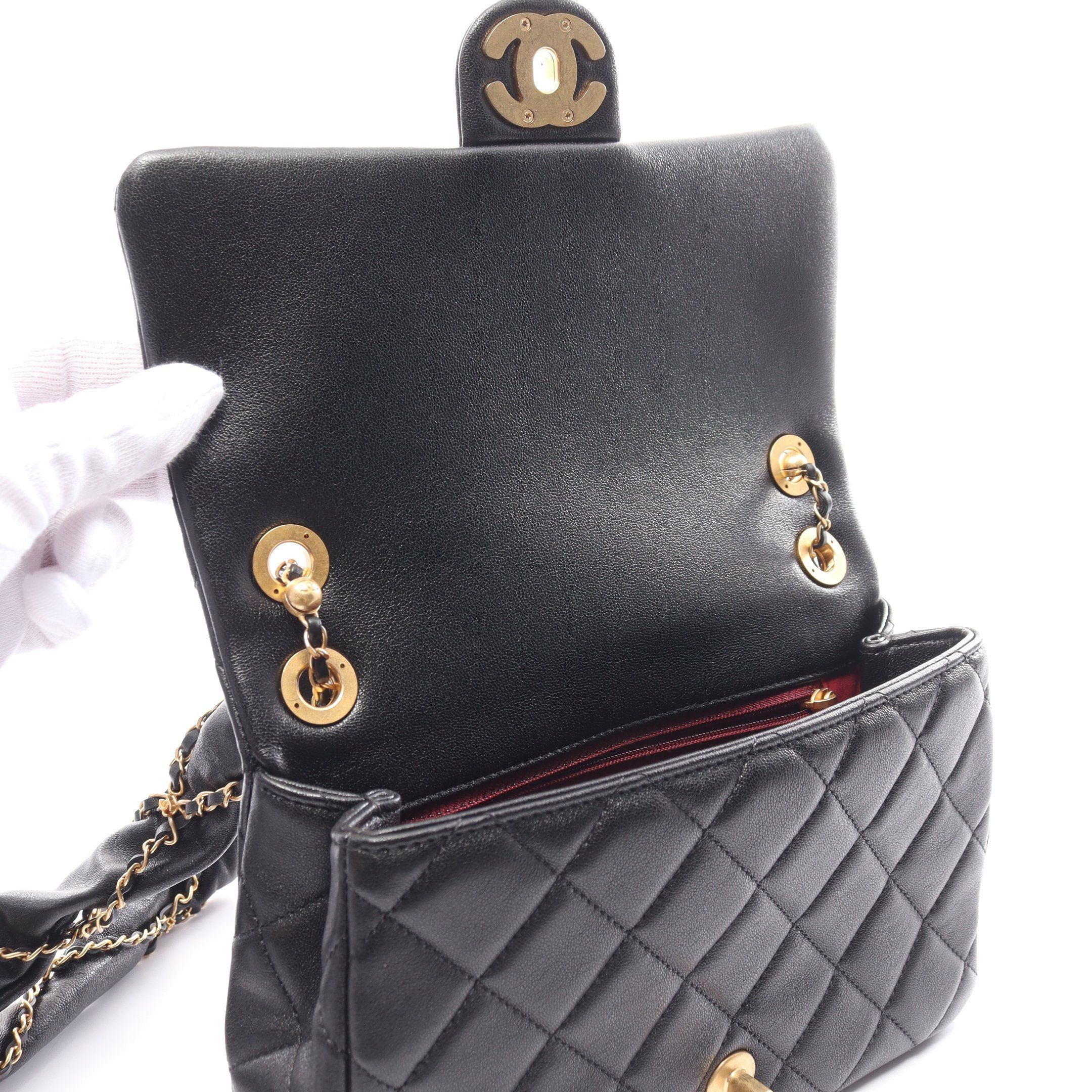 Chanel Chanel Matelasse Chain Shoulder Bag Lambskin Black Gold Hardware Size ONE SIZE - 5 Thumbnail