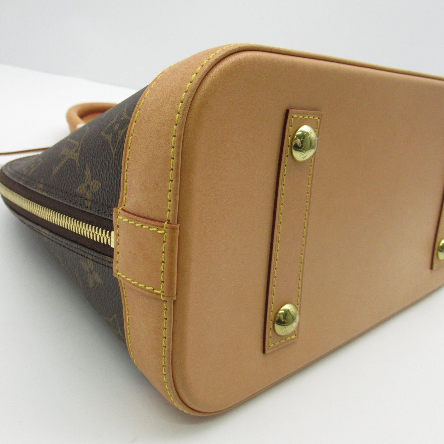 Louis Vuitton Louis Vuitton Alma Pm Handbag Coated Canvas Monogram Brown Size ONE SIZE - 6 Thumbnail