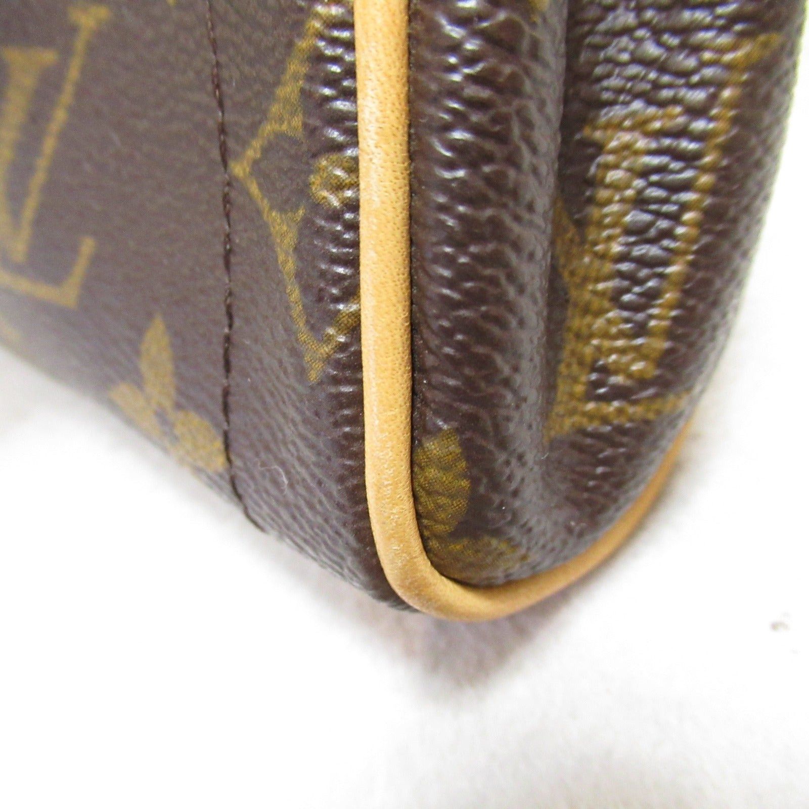 Louis Vuitton Louis Vuitton Pochette Beverly Shoulder Bag Coated Canvas Monogram Brown Size ONE SIZE - 9 Thumbnail