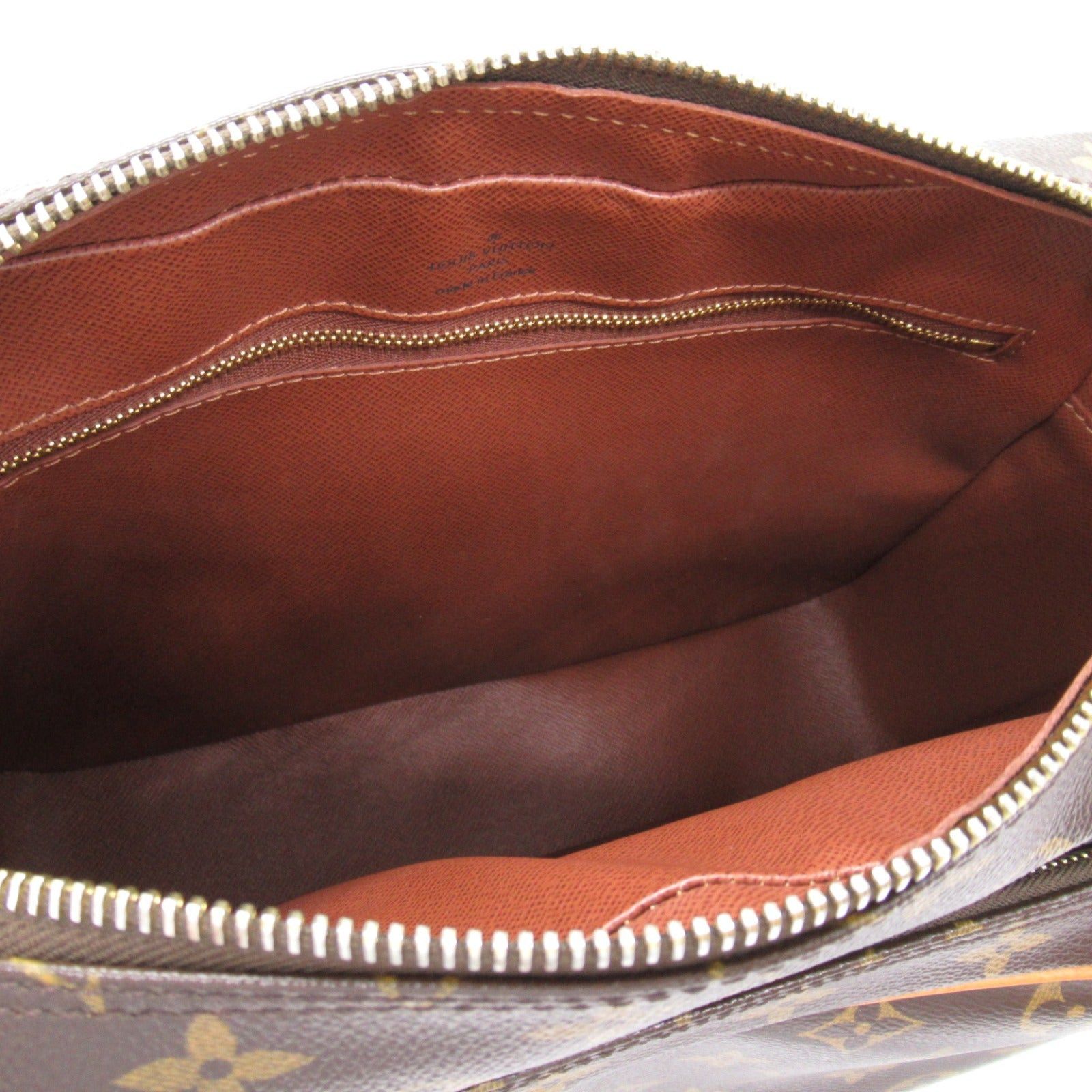 Louis Vuitton Louis Vuitton Nil Shoulder Bag Coated Canvas Monogram Brown Size ONE SIZE - 5 Thumbnail