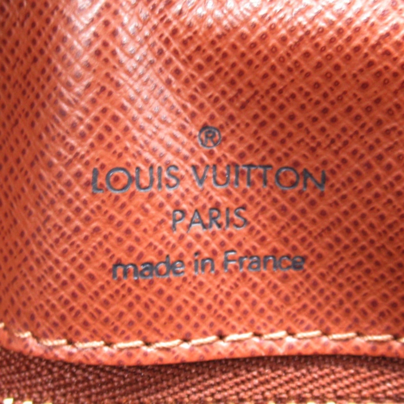 Louis Vuitton Louis Vuitton Nil Shoulder Bag Coated Canvas Monogram Brown Size ONE SIZE - 6 Thumbnail