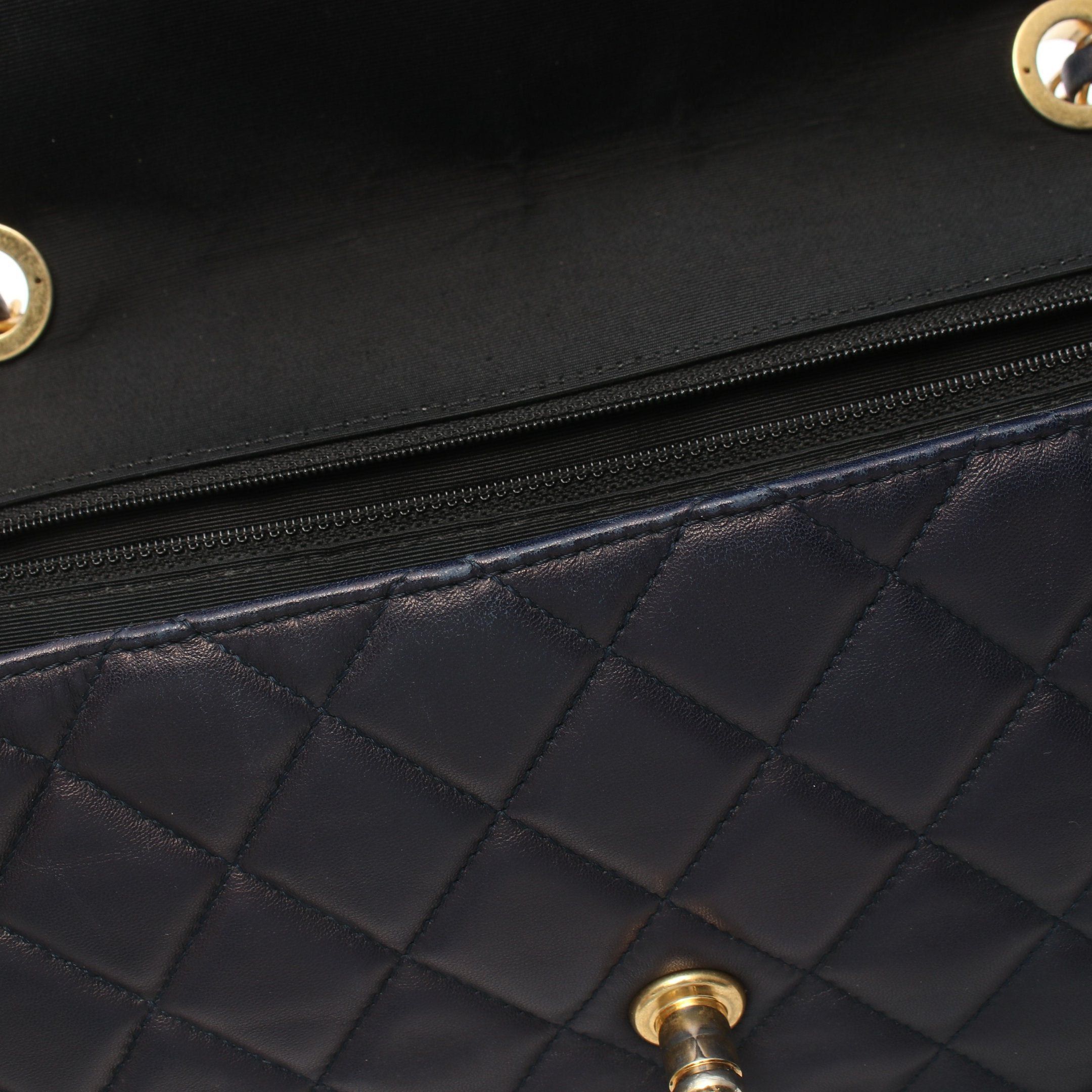 Chanel Chanel Matelasse Double Chain Shoulder Bag Lambskin Navy Black Gold Hardware Size ONE SIZE - 6 Thumbnail