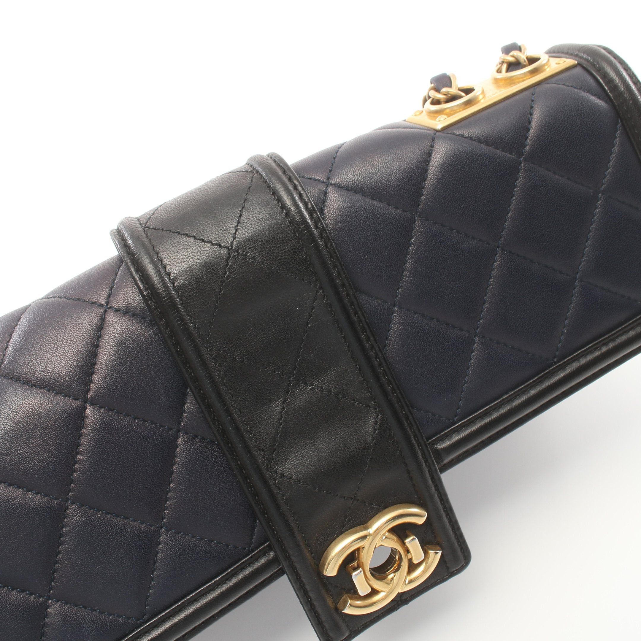 Chanel Chanel Matelasse Double Chain Shoulder Bag Lambskin Navy Black Gold Hardware Size ONE SIZE - 10 Thumbnail