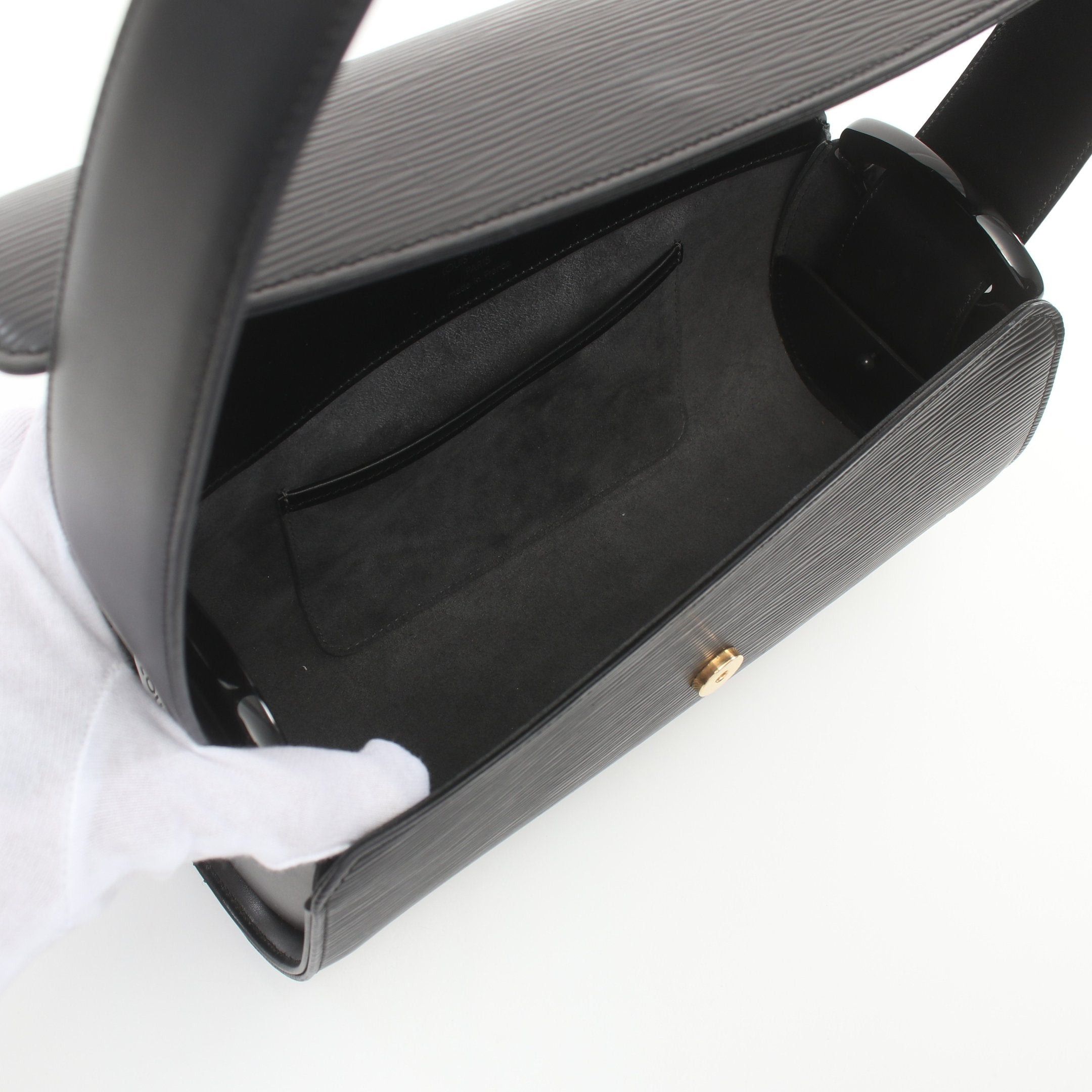 Louis Vuitton Louis Vuitton Nocturne Pm Epi Noir Shoulder Bag Leather Black Size ONE SIZE - 3 Thumbnail