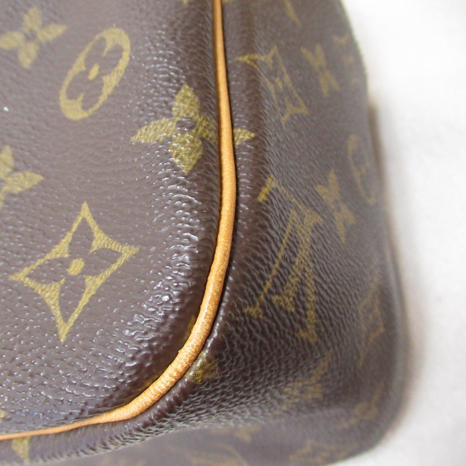 Louis Vuitton Louis Vuitton Cite Gm Shoulder Bag Coated Canvas Monogram Brown Size ONE SIZE - 9 Thumbnail