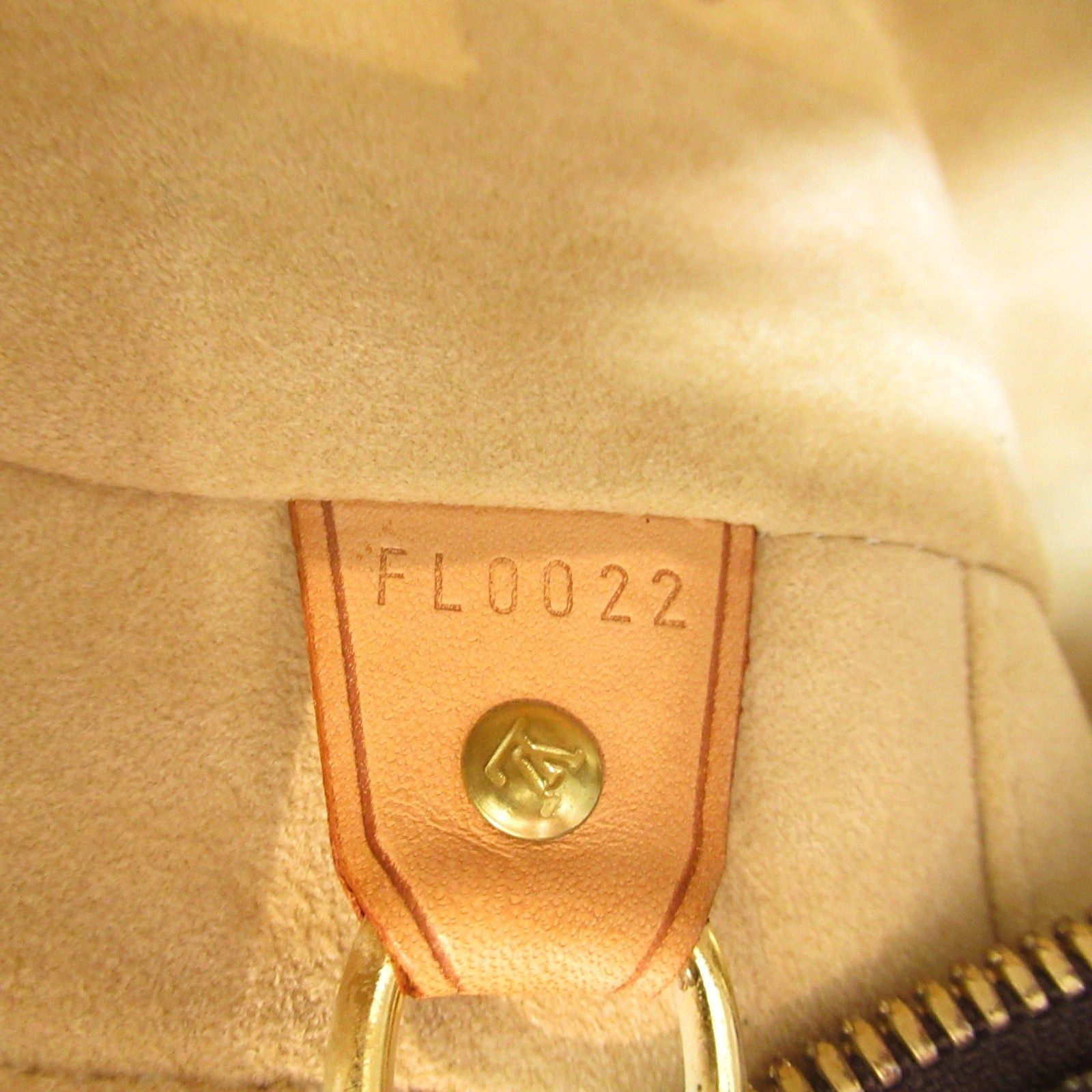 Louis Vuitton Louis Vuitton Cite Gm Shoulder Bag Coated Canvas Monogram Brown Size ONE SIZE - 7 Thumbnail