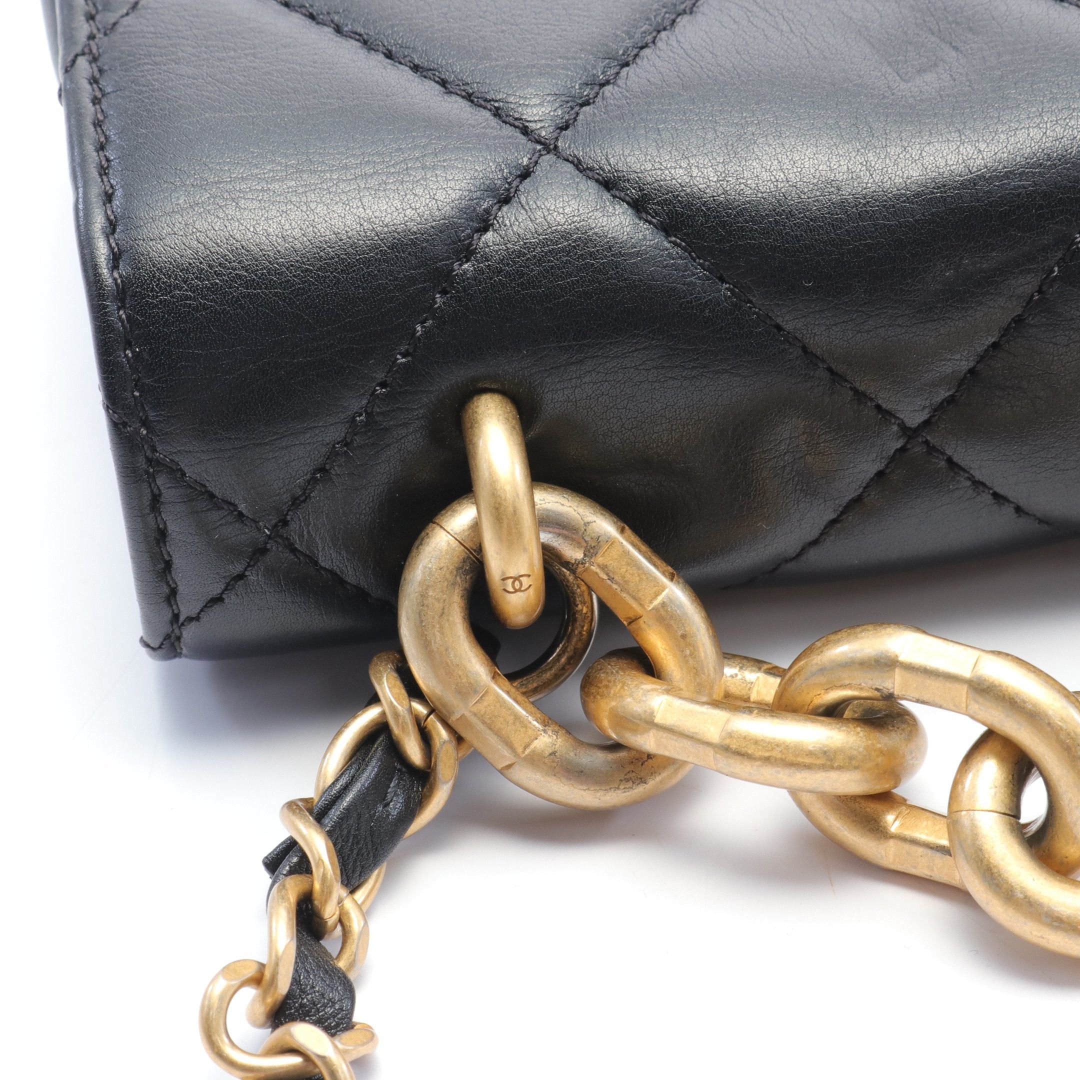 Chanel Chanel Matelasse Chain Shoulder Bag Leather Black Gold Hardware Size ONE SIZE - 6 Thumbnail