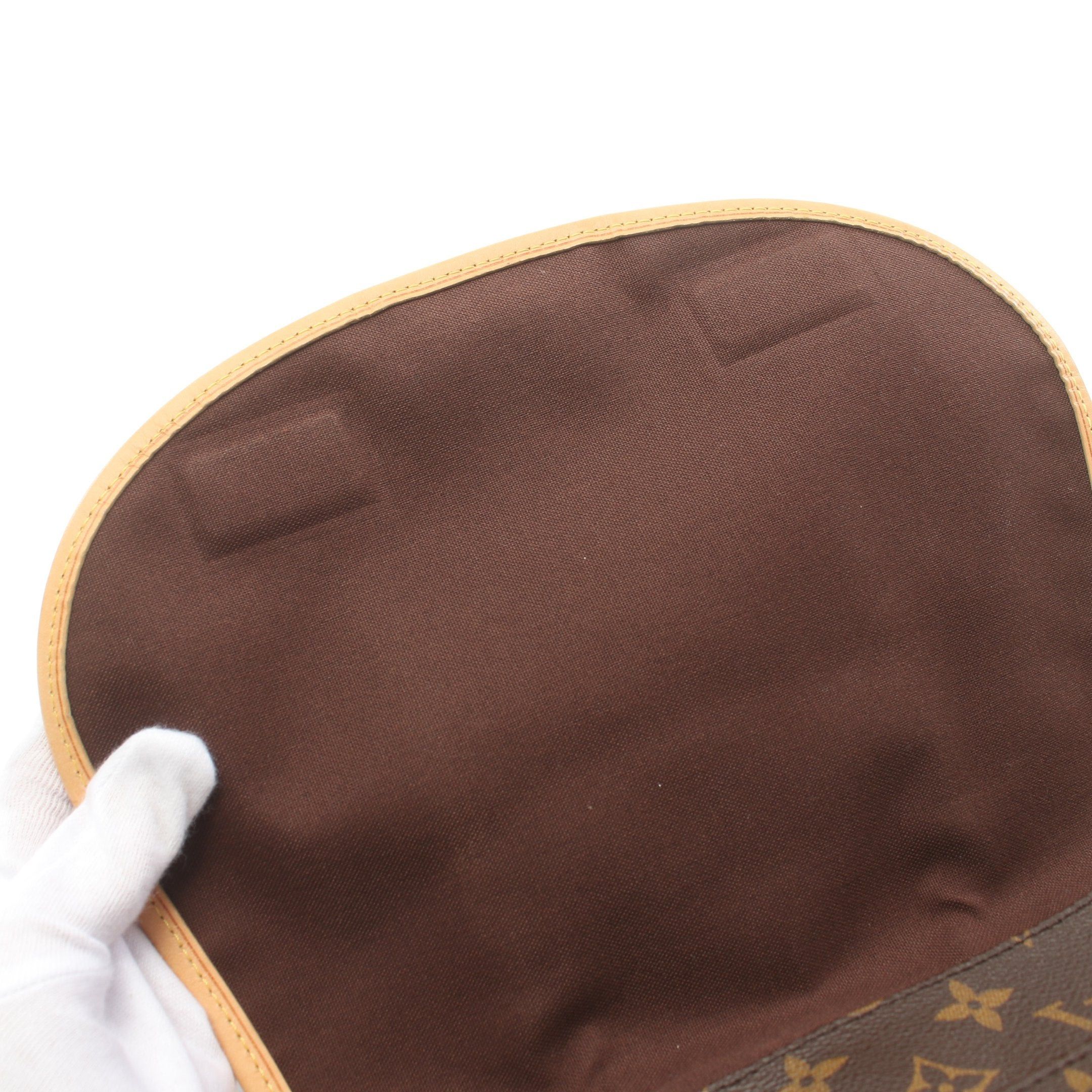 Louis Vuitton Louis Vuitton Menilmontant Pm Monogram Shoulder Bag Leather Brown Size ONE SIZE - 6 Thumbnail