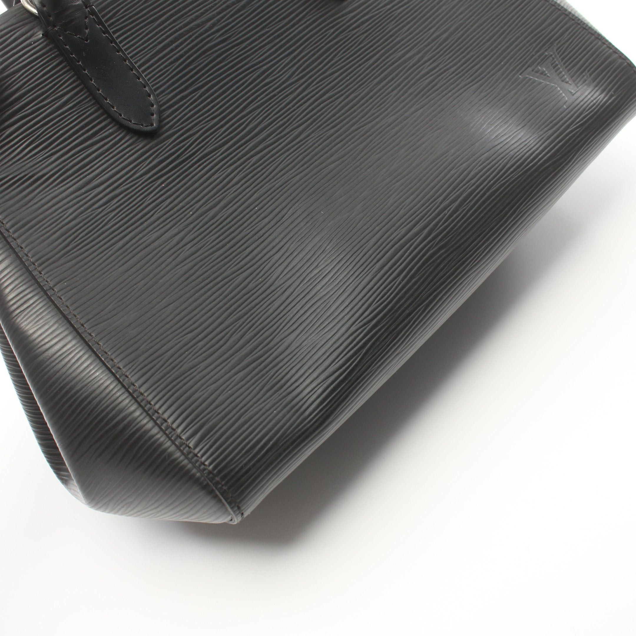 Louis Vuitton Louis Vuitton Marly Bb Epi Noir Handbag Leather Black Size ONE SIZE - 8 Thumbnail