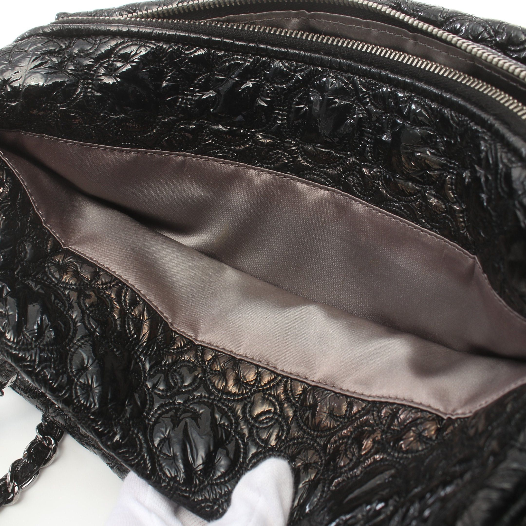 Chanel Chanel Chain Shoulder Bag Patent Leather Black Silver Hardware Size ONE SIZE - 5 Thumbnail