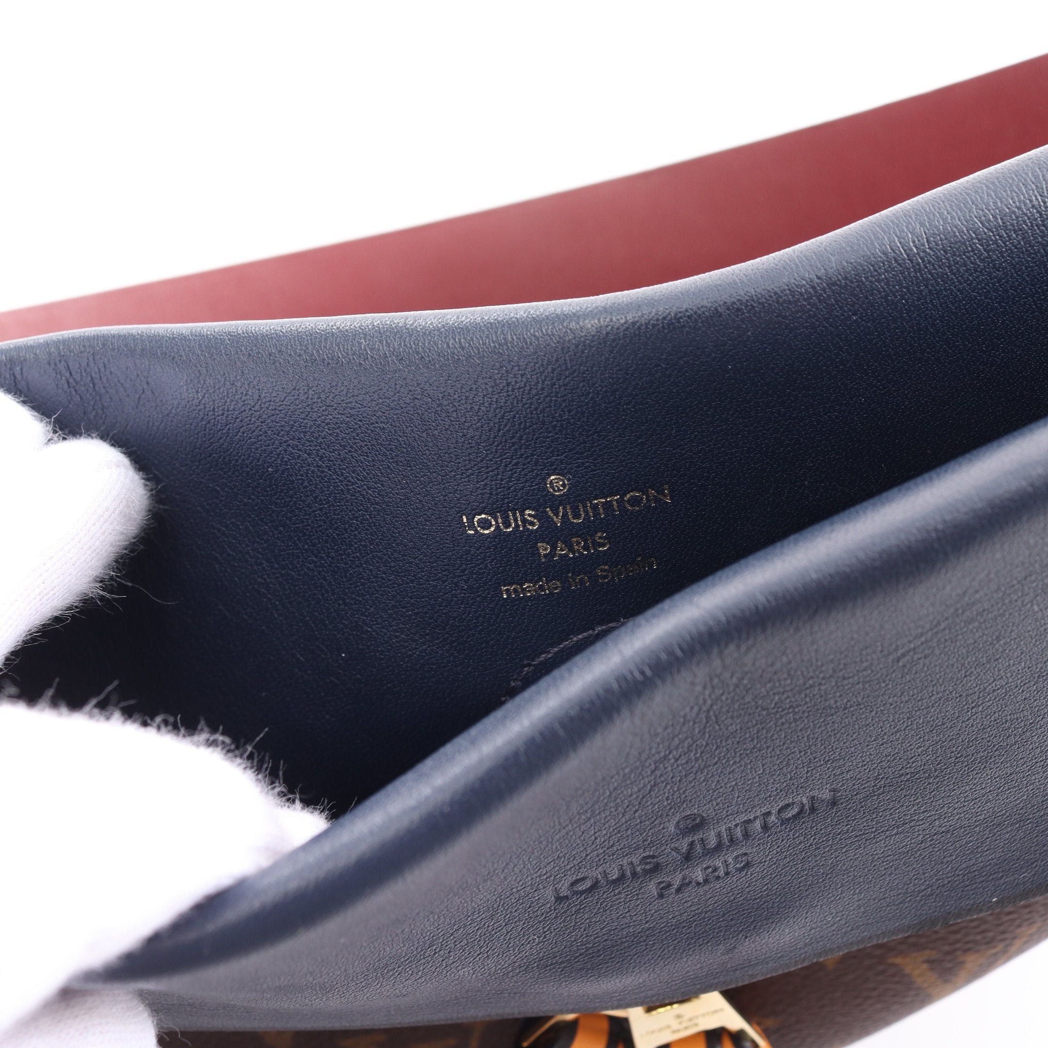 Louis Vuitton Louis Vuitton Tuileries Monogram Marine Bordeaux Handbag Leather Brown Navy Multicolor Size ONE SIZE - 4 Thumbnail