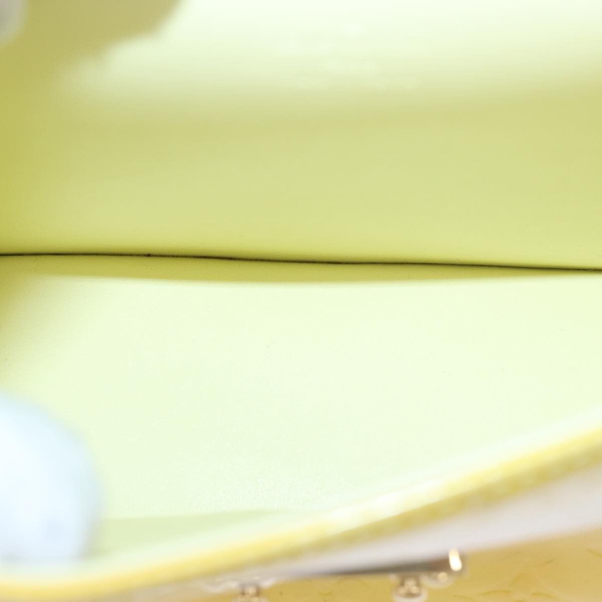 Louis Vuitton Spring Street Yellow Patent Leather Handbag (Pre-Owned) Size ONE SIZE - 5 Thumbnail