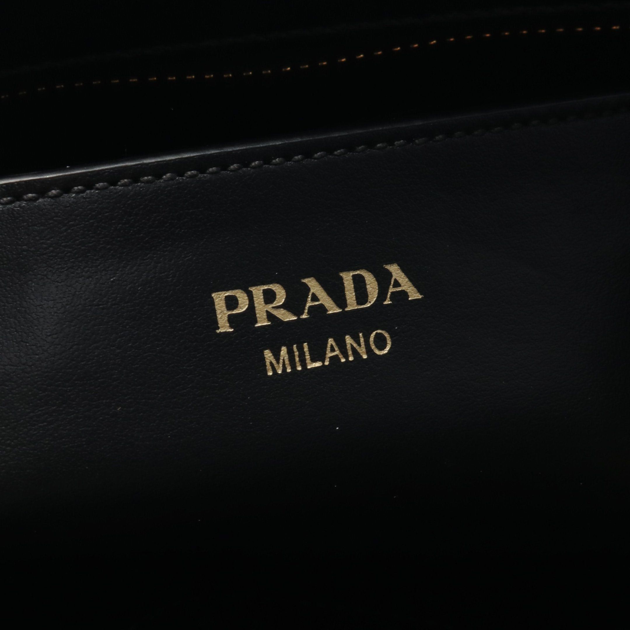 Prada Prada Handbag Leather Red Black Size ONE SIZE - 4 Thumbnail