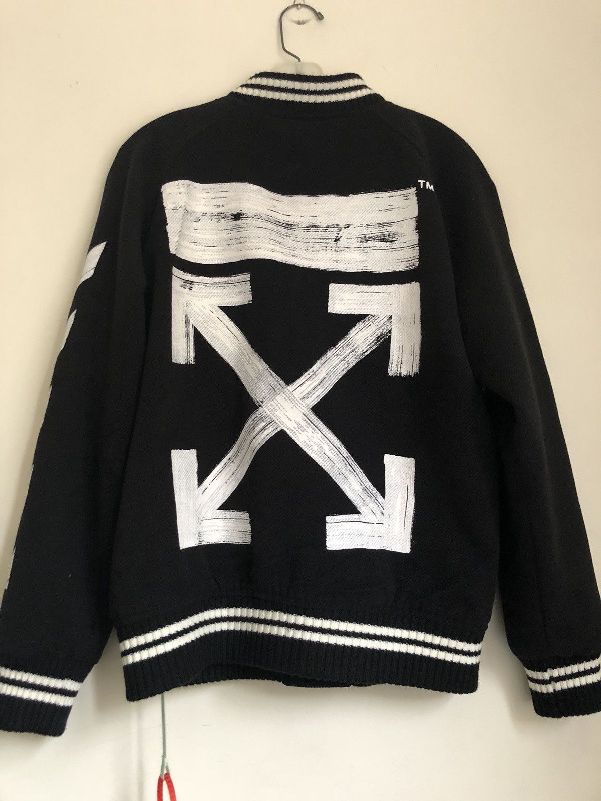 Off white seeing things jacket best sale