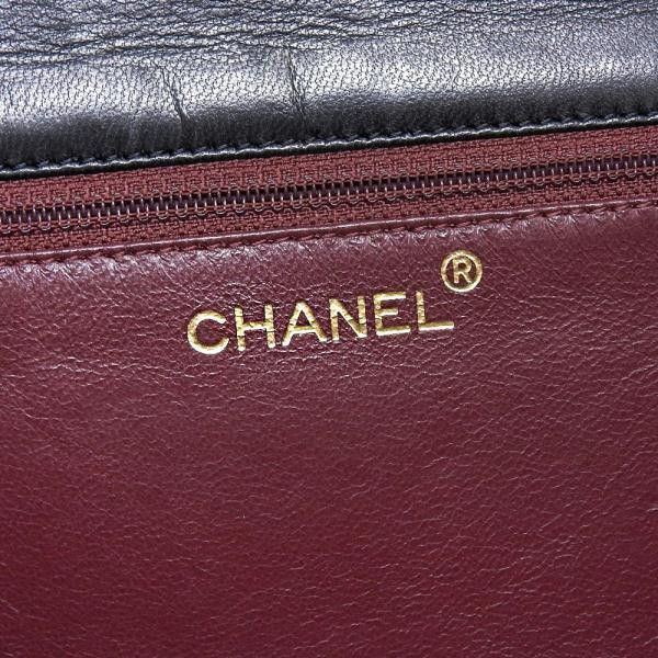 Chanel Chanel null Crossbody Bag A03568 in Great Condition Size ONE SIZE - 10 Thumbnail
