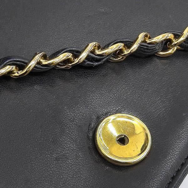 Chanel Chanel null Crossbody Bag A03568 in Great Condition Size ONE SIZE - 8 Thumbnail