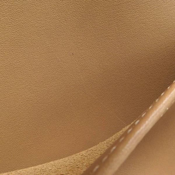 Coach Coach null Leather Crossbody Bag 9310.0 in Very Good Condition Size ONE SIZE - 6 Thumbnail