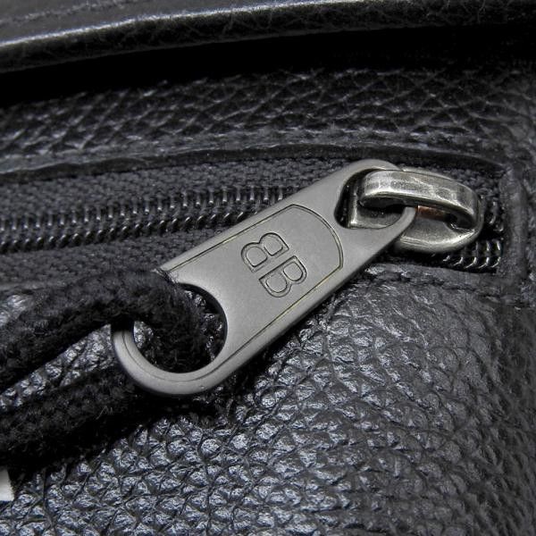 Balenciaga Balenciaga null Leather Crossbody Bag 532298.0 in Great Condition Size ONE SIZE - 6 Thumbnail