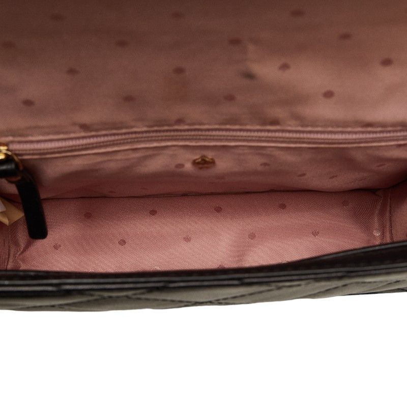 Kate Spade Kate Spade Kate Spade Quilted Leather Chain Shoulder Bag PXRU9068 Leather Shoulder Bag PXRU9068 in Very Good Condition Size ONE SIZE - 6 Thumbnail