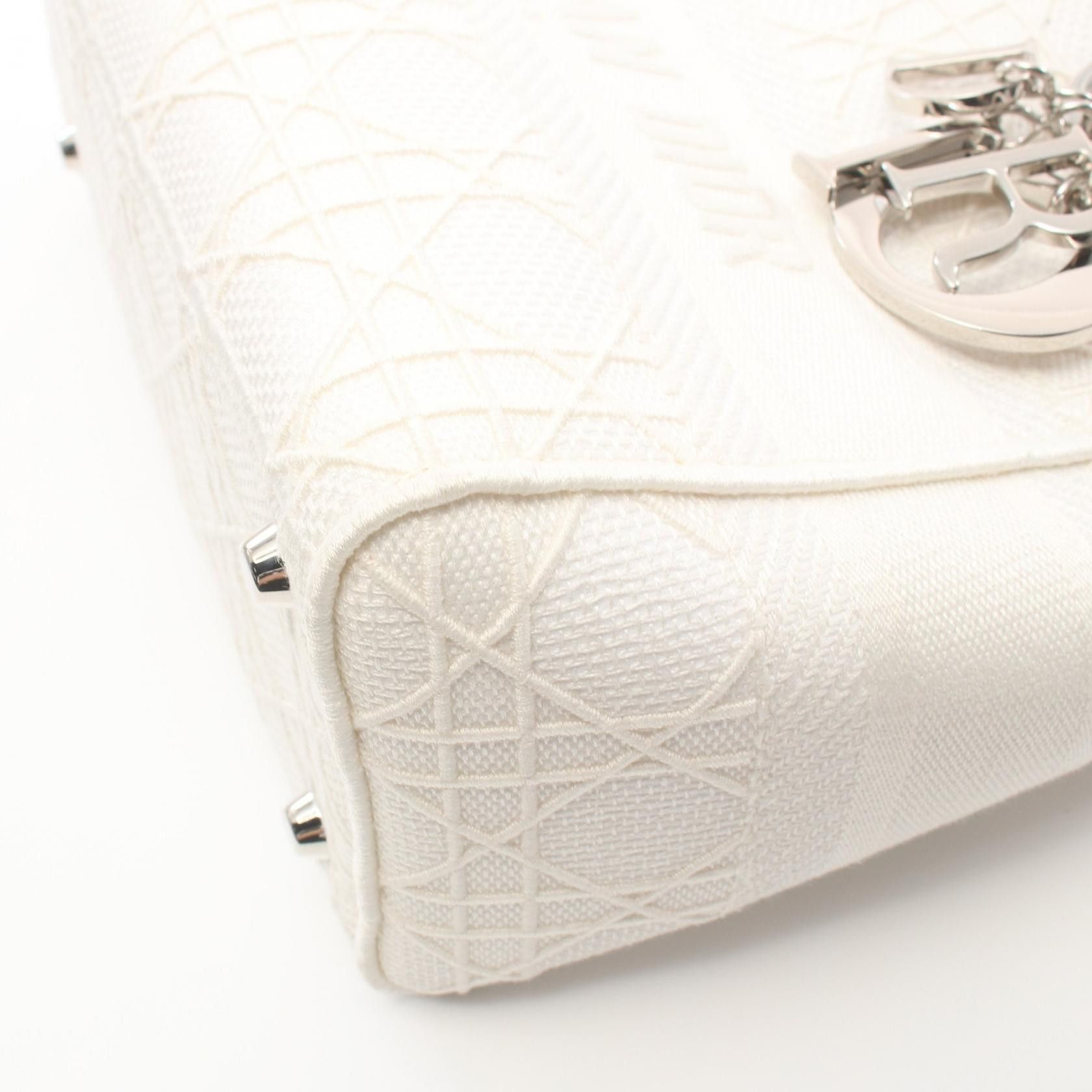Dior Dior Lady D-Lite Medium Canvas Canvas Handbag in Great Condition Size ONE SIZE - 8 Thumbnail