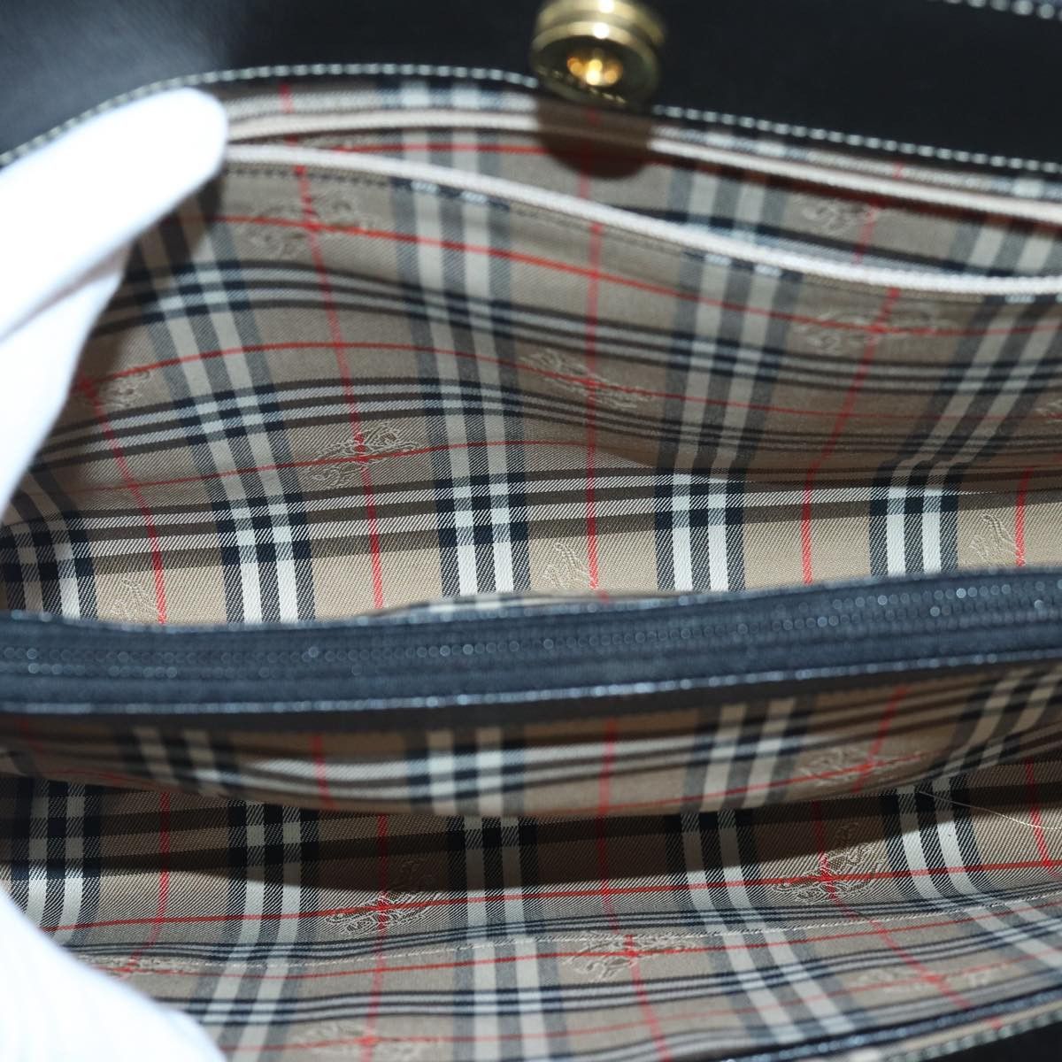 Burberry Black Leather Handbag (Pre-Owned) Size ONE SIZE - 5 Thumbnail