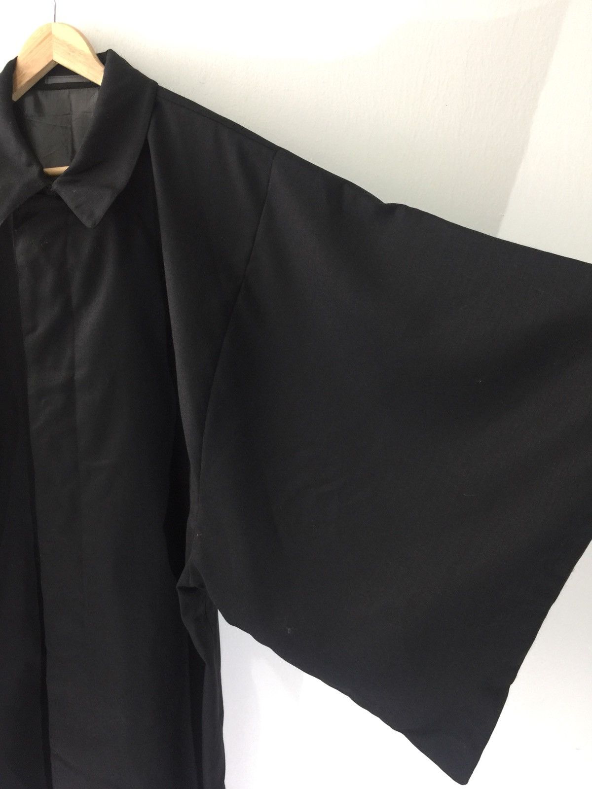 Japanese Brand Kimono Black Style 4 Buttons Size US L / EU 52-54 / 3 - 5 Thumbnail