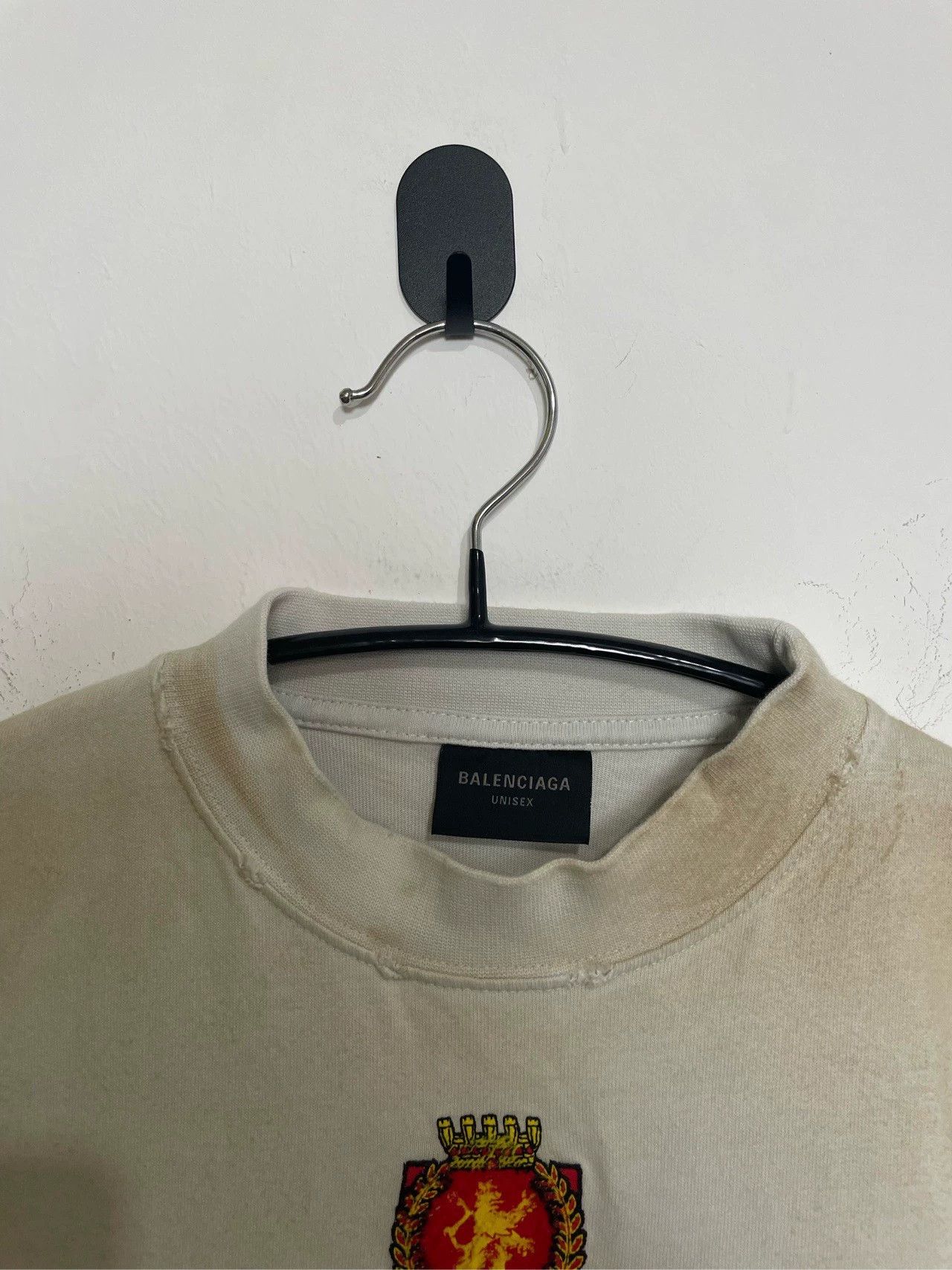 Balenciaga Balenciaga Manchester United short sleeved shirt Size US S / EU 44-46 / 1 - 5 Thumbnail
