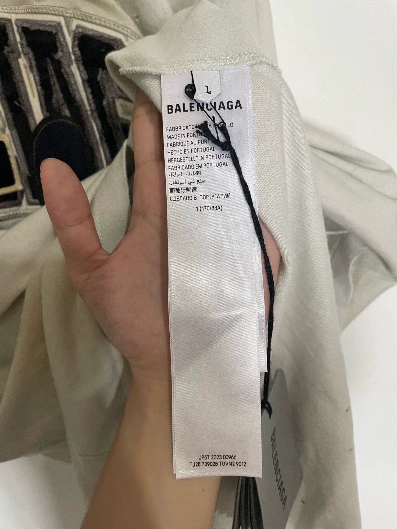 Balenciaga Balenciaga Manchester United short sleeved shirt Size US S / EU 44-46 / 1 - 3 Thumbnail