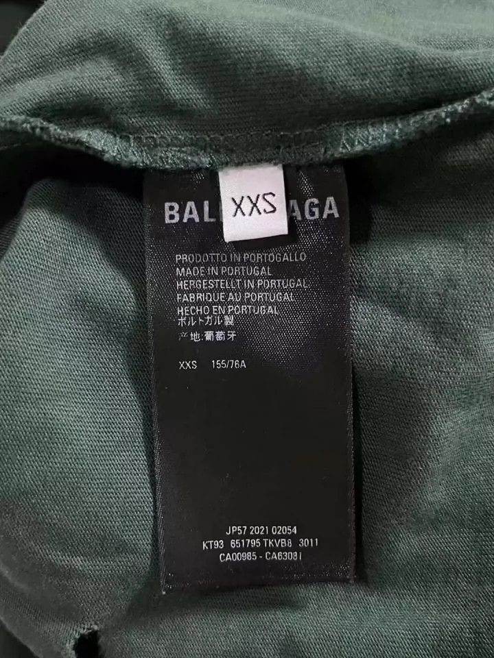 Balenciaga Balenciaga vintage big hole letter logo short sleeved shirt Size US XXS / EU 40 - 4 Thumbnail