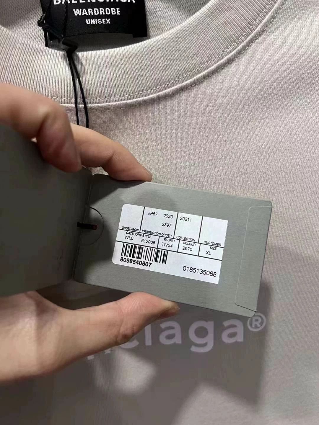 Balenciaga Balenciaga chest logo short sleeved shirt Size US XL / EU 56 / 4 - 2 Thumbnail