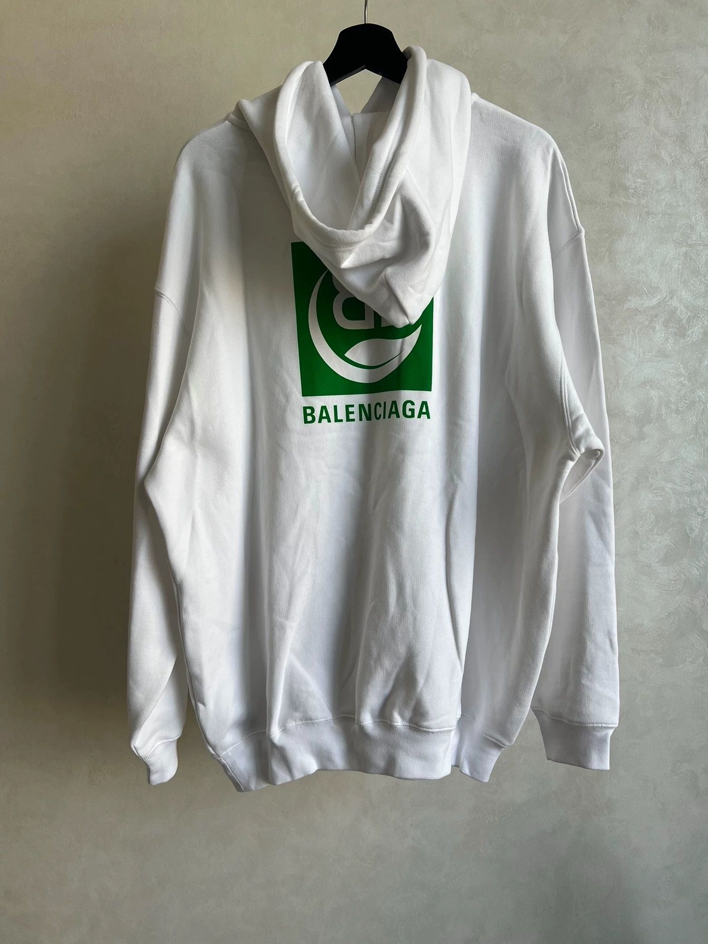 Balenciaga Balenciaga White Eco friendly Hoodie Size US S / EU 44-46 / 1 - 2 Thumbnail