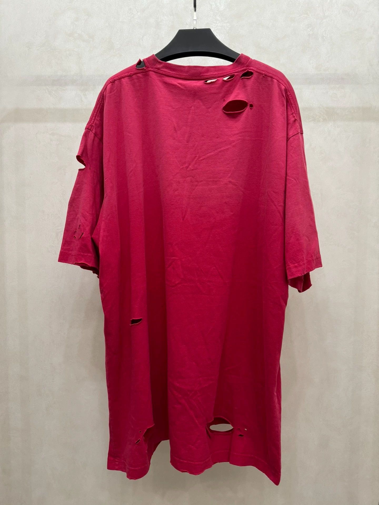 Balenciaga Balenciaga red big hole short sleeved shirt Size US S / EU 44-46 / 1 - 2 Thumbnail