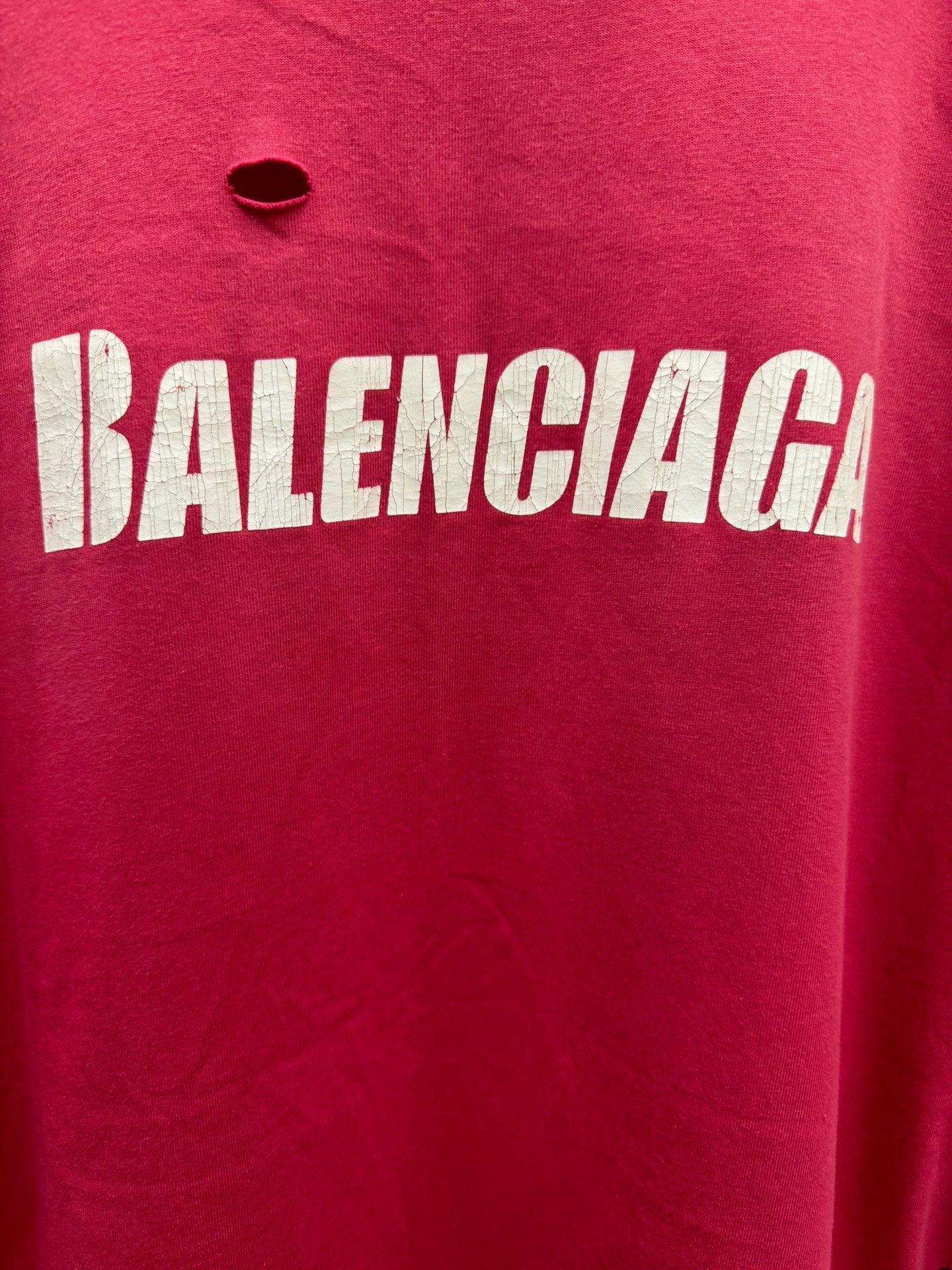 Balenciaga Balenciaga red big hole short sleeved shirt Size US S / EU 44-46 / 1 - 4 Thumbnail