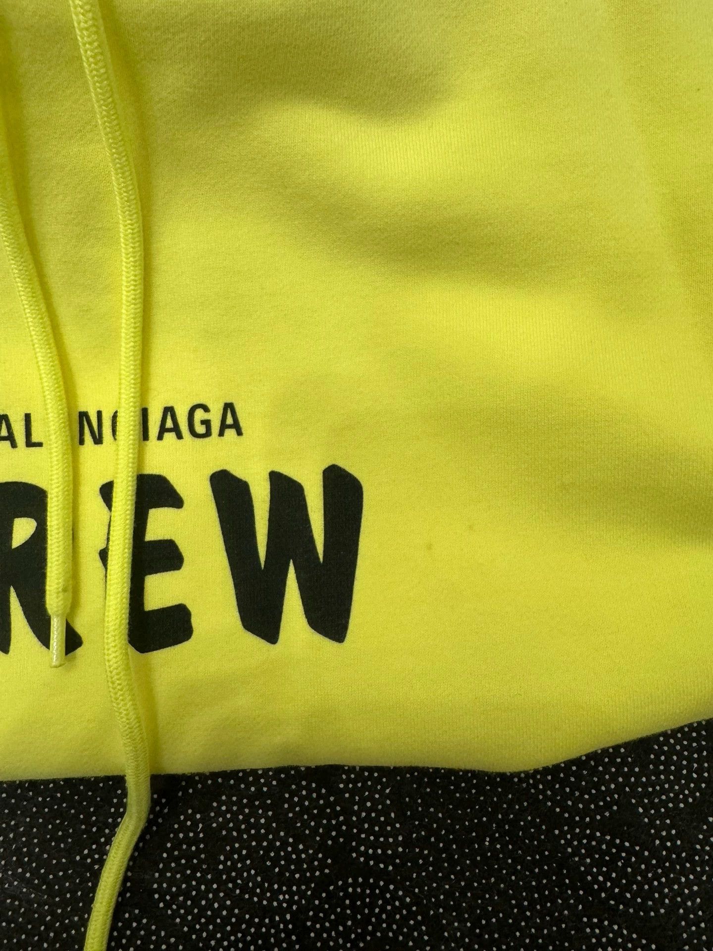 Balenciaga Balenciaga fluorescent yellow crew hoodie Size US S / EU 44-46 / 1 - 7 Thumbnail