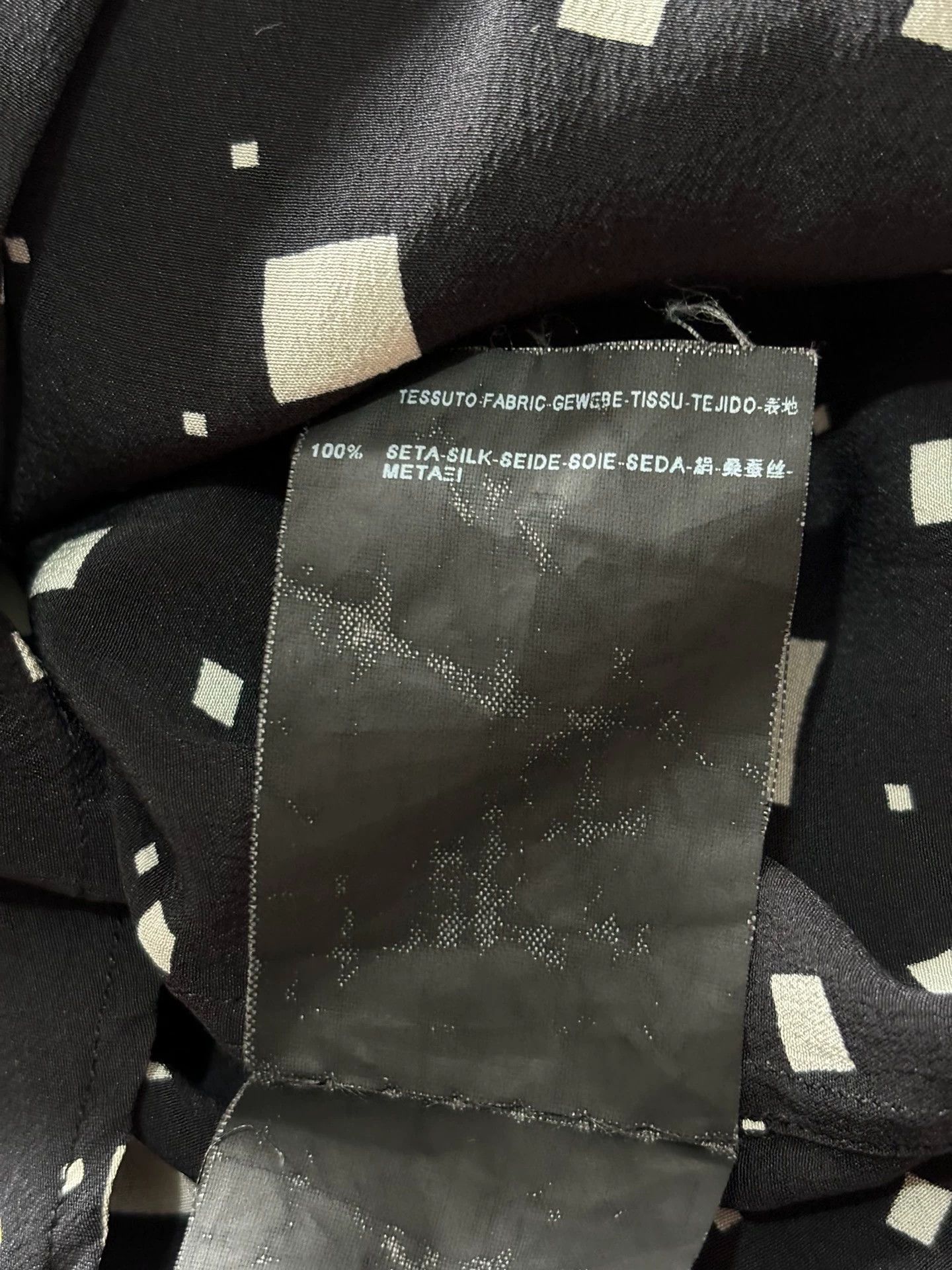 Saint Laurent Paris Saint Laurent Paris Square silk shirt Size US S / EU 44-46 / 1 - 7 Thumbnail