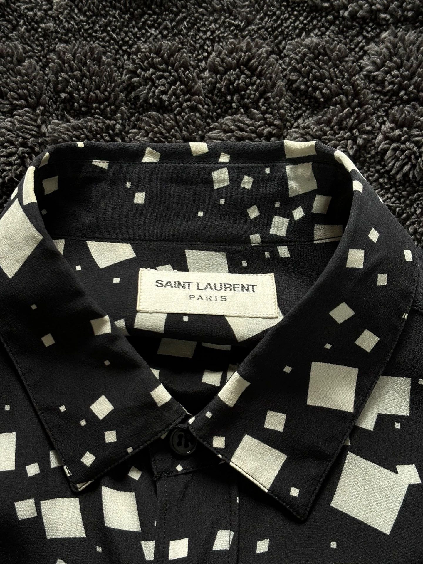 Saint Laurent Paris Saint Laurent Paris Square silk shirt Size US S / EU 44-46 / 1 - 3 Thumbnail