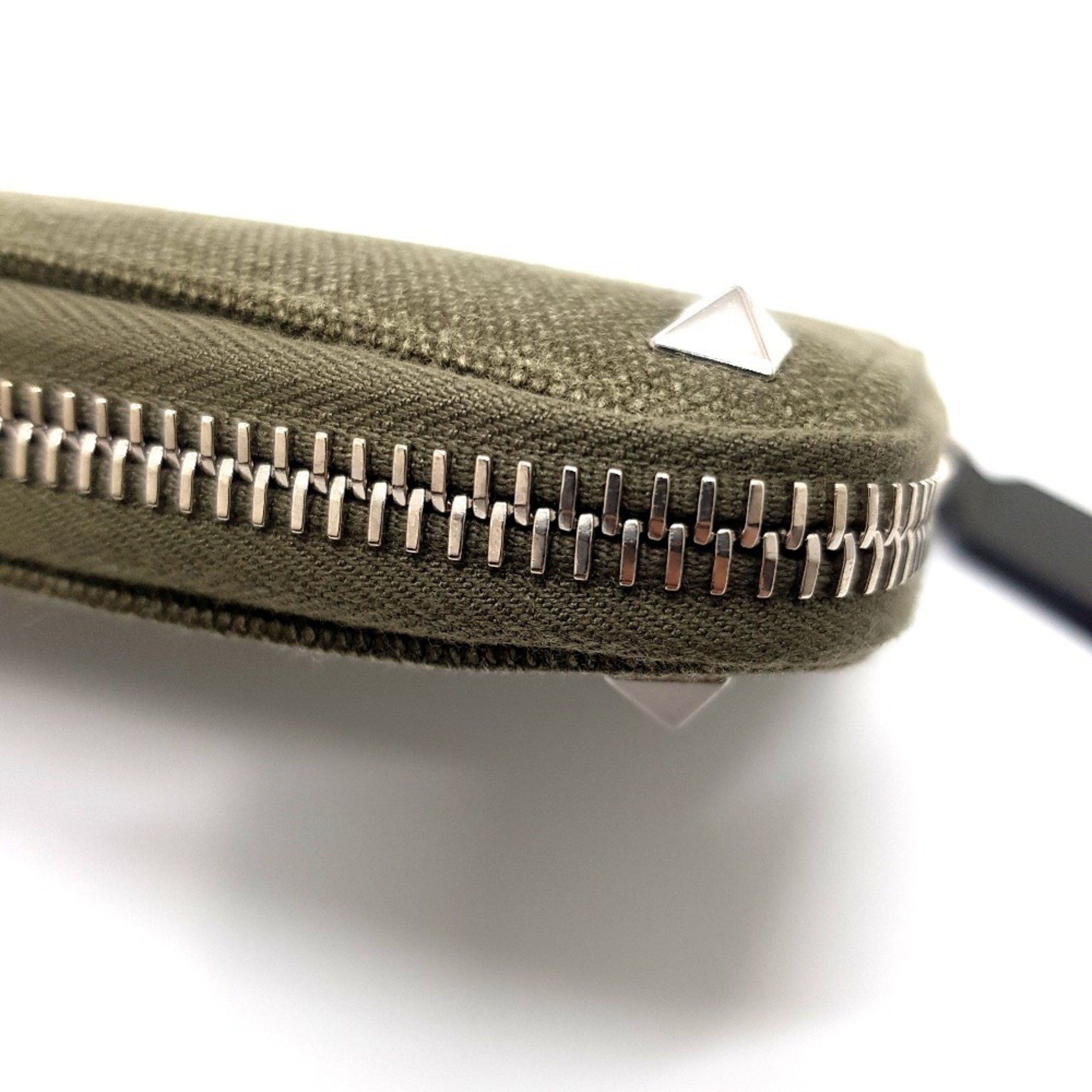 Valentino Valentino Garavani Studded VLTN Print Round Long Wallet Canvas x Leather Men's Women's Khaki White Size ONE SIZE - 5 Thumbnail