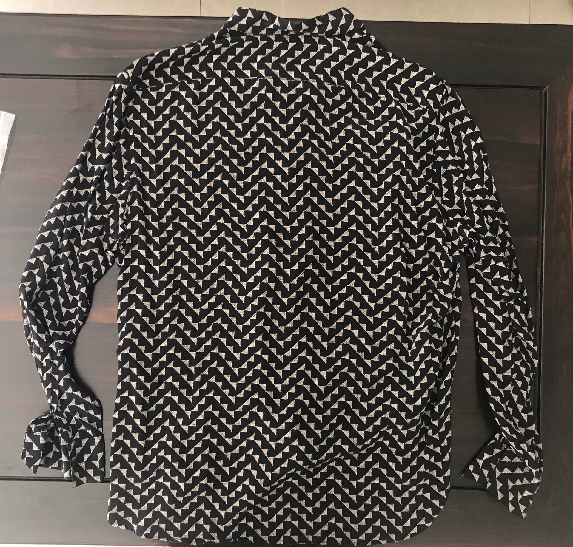 Saint Laurent Paris Saint Laurent Paris silk shirts Size US XL / EU 56 / 4 - 2 Thumbnail