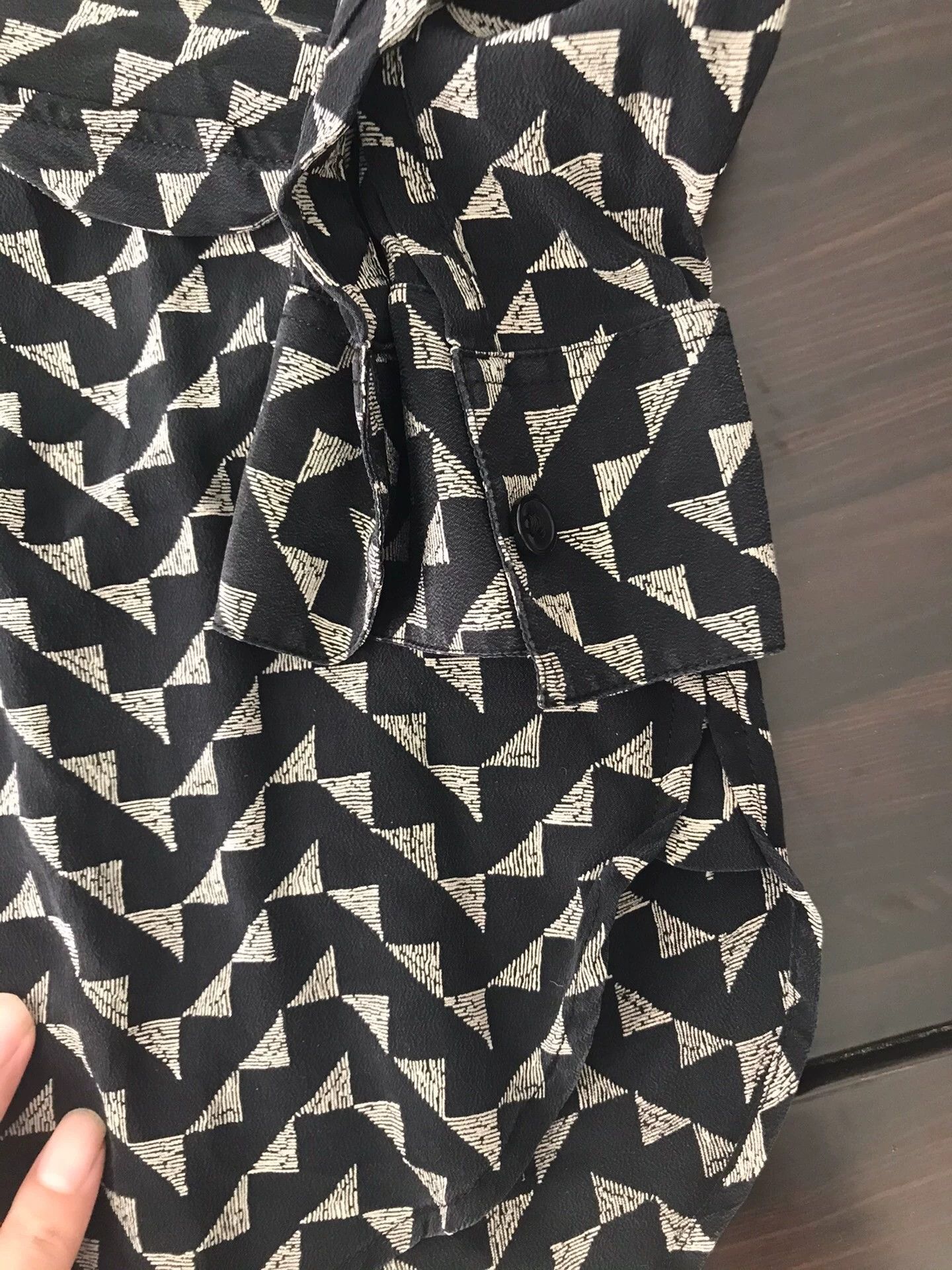 Saint Laurent Paris Saint Laurent Paris silk shirts Size US XL / EU 56 / 4 - 5 Thumbnail