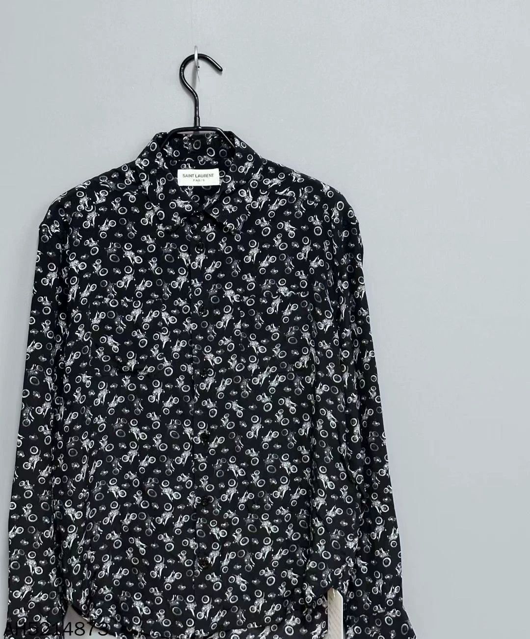 Saint Laurent Paris Saint Laurent Paris silk shirts Size US S / EU 44-46 / 1 - 3 Thumbnail