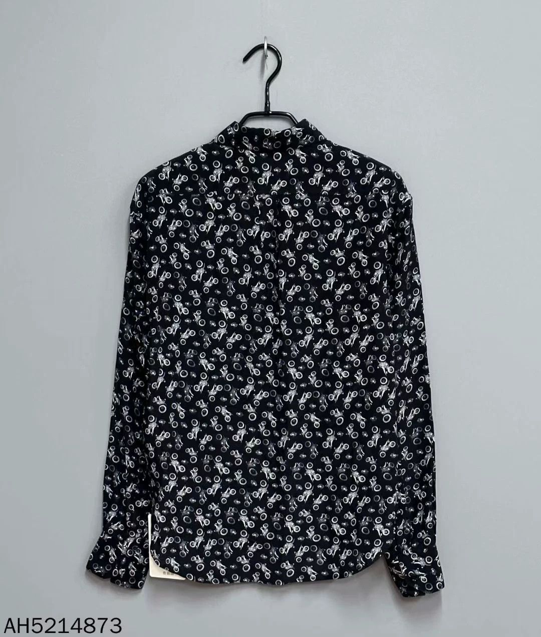Saint Laurent Paris Saint Laurent Paris silk shirts Size US S / EU 44-46 / 1 - 2 Thumbnail
