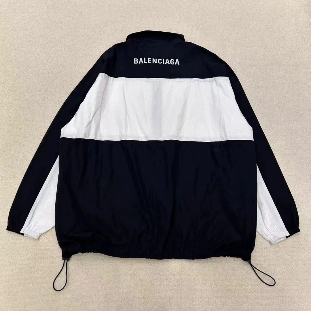 Balenciaga Balenciaga black and white submachine jacket Size US L / EU 52-54 / 3 - 2 Thumbnail