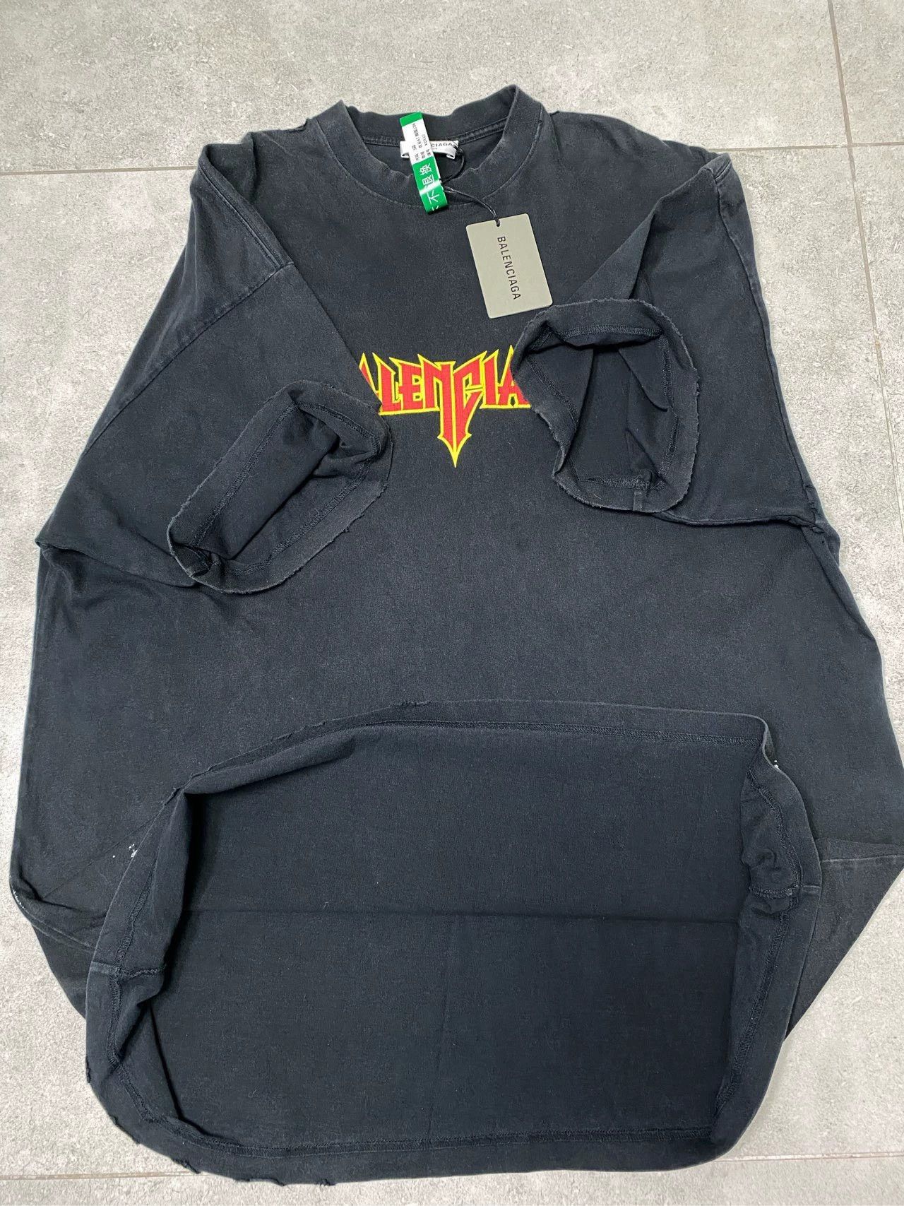 Balenciaga Balenciaga short sleeved T-shirt with lightning letter printed logo Size US L / EU 52-54 / 3 - 3 Thumbnail