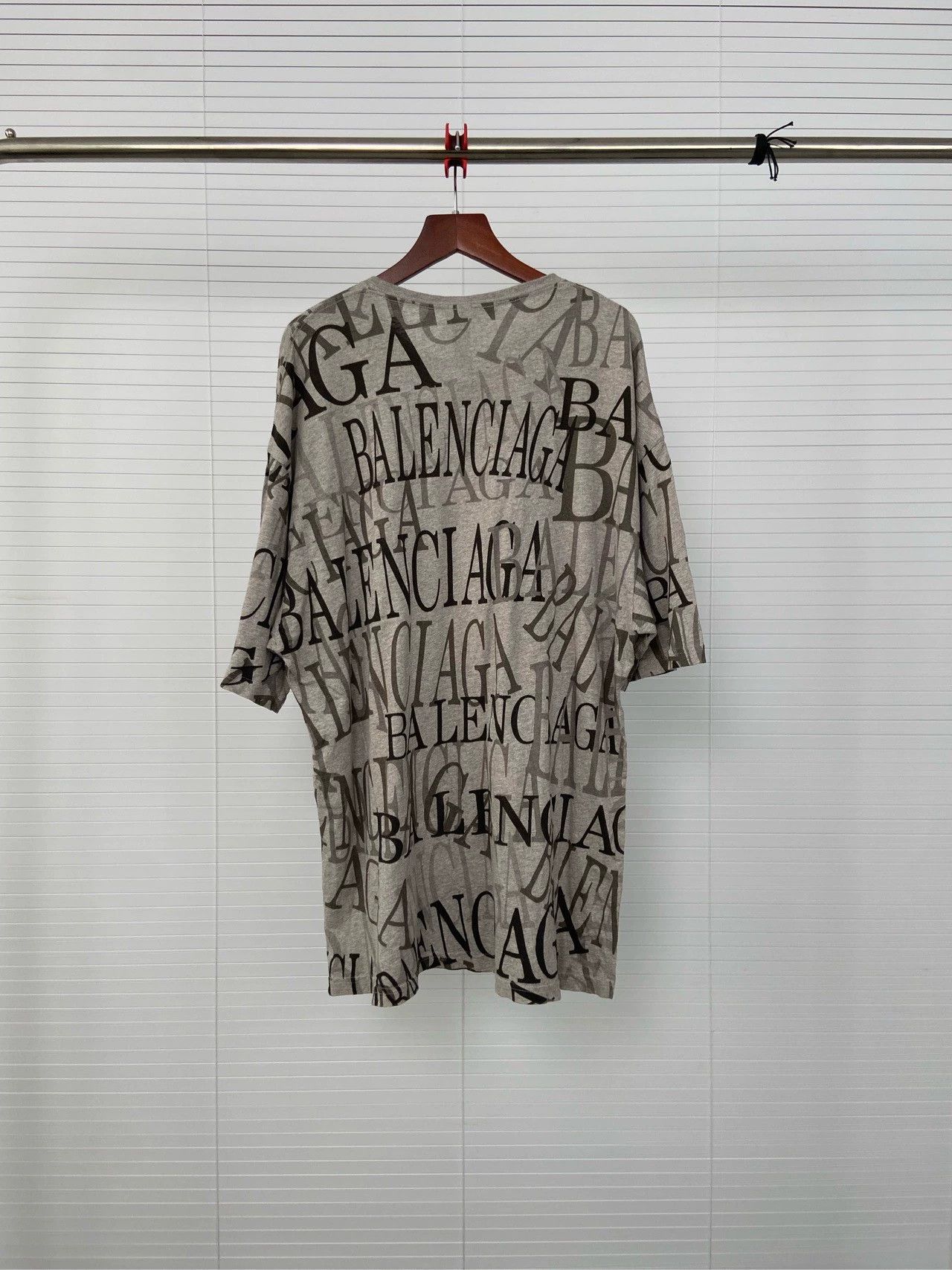 Balenciaga Balenciaga grey short sleeved pullover round neck multi font printed logo Size US XS / EU 42 / 0 - 2 Thumbnail