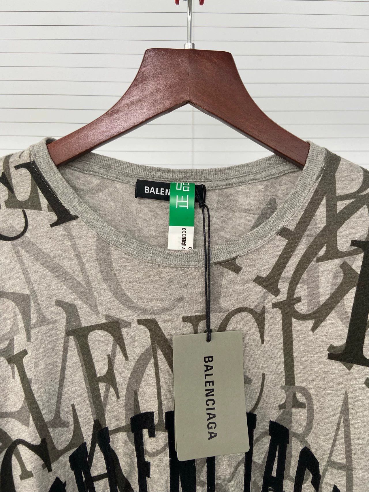 Balenciaga Balenciaga grey short sleeved pullover round neck multi font printed logo Size US XS / EU 42 / 0 - 4 Thumbnail