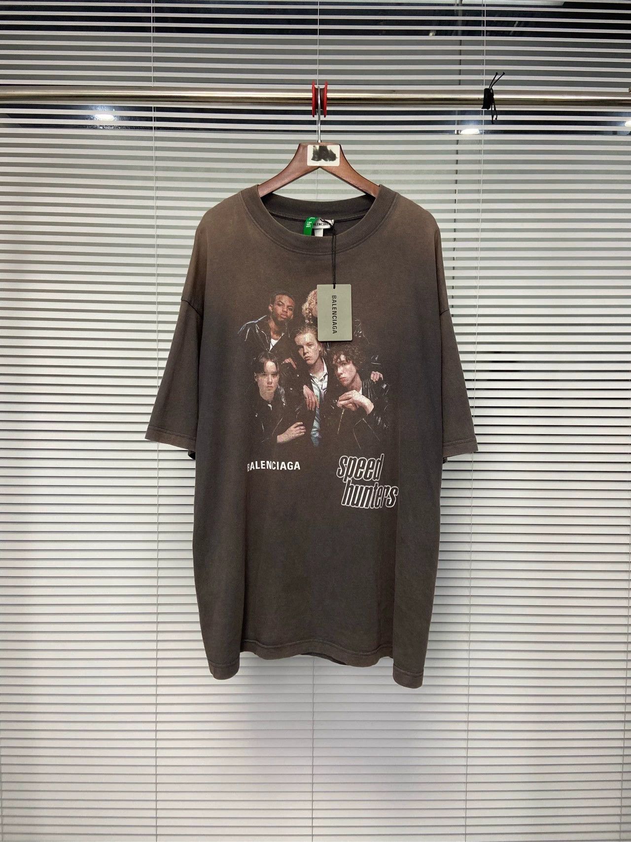 Balenciaga Balenciaga Speed Hunter series portrait print logo retro loose short sleeved shirt Size US S / EU 44-46 / 1 - 3 Thumbnail